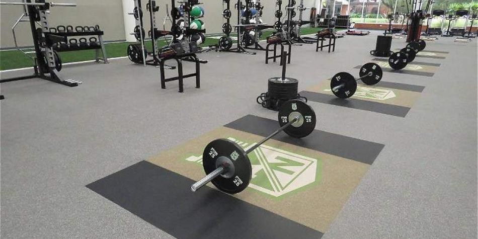 Un gimnasio para el fortalecimiento f&iacute;sico de los jugadores.