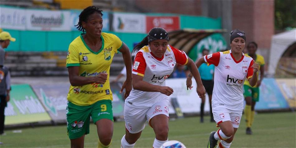 El 11 de febrero rodará el balón en la Liga Femenina 2018.