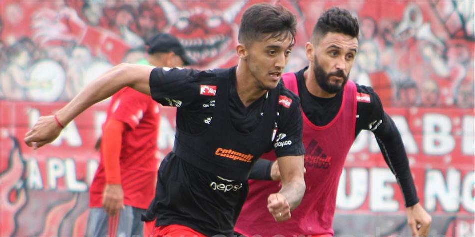 El delantero uruguayo ya se entrena con la entidad escarlata en busca de la adaptación.