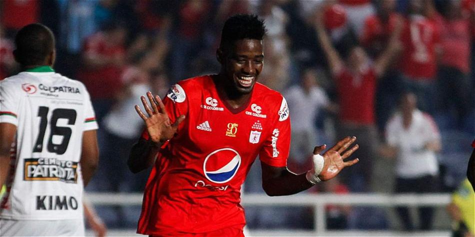 Olmes García marcó dos goles en la victoria del América 3-2 a Patriotas.
