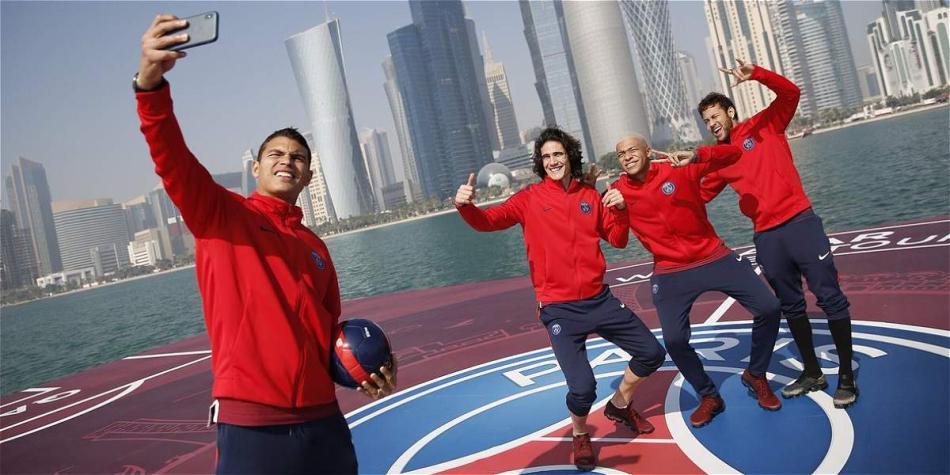 Thiago Silva, Cavani, Mbappé y Neymar, en exhibición.