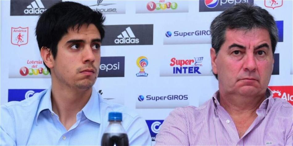 Padre (der) e hijo buscarán darle alegría a la hinchada americana este semestre.