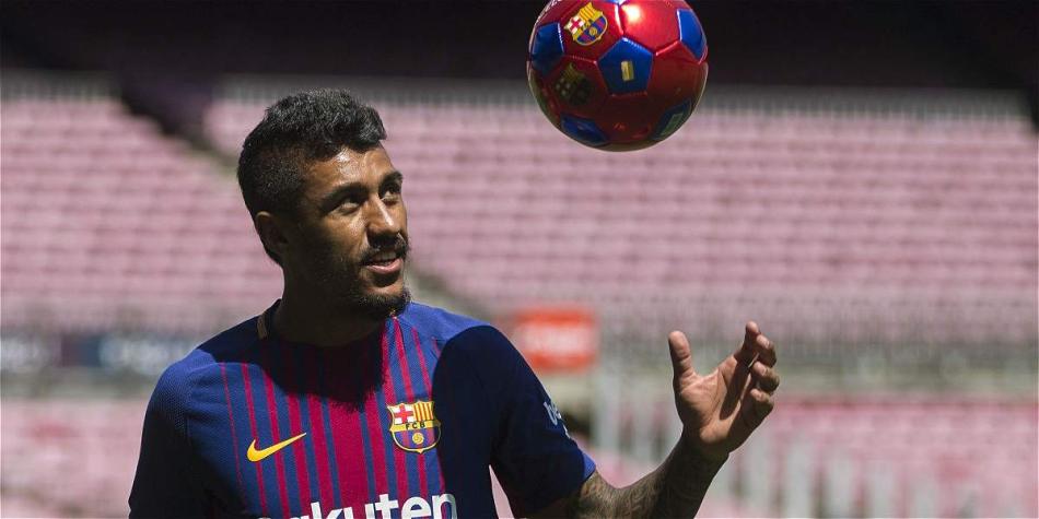 Paulinho en su presentación como nuevo jugador del Barcelona.