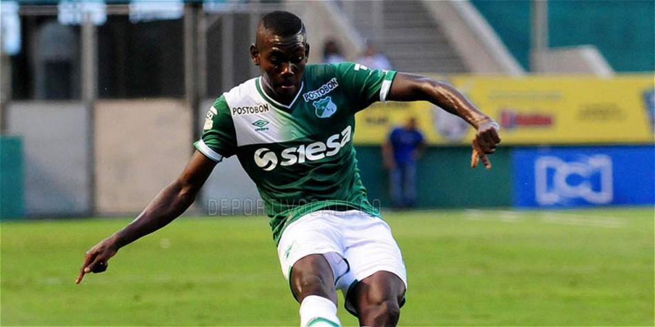 El defensa colombiano buscará continuidad en el equipo caleño.