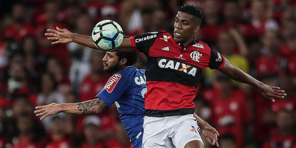 Berrío fue titular los 90 minutos con Flamengo.