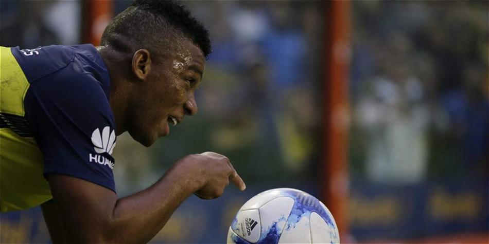 Fabra lleva cinco goles en 38 partidos oficiales con Boca; además, es el tercer hombre con más asistencias, con 4, detrás de Pavón (11) y Tévez (7).