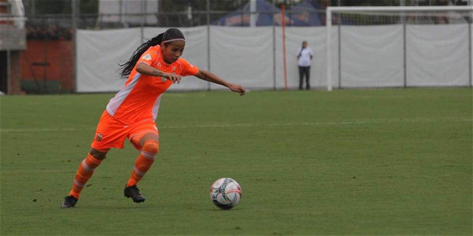 Geraldín Cardona, jugadora del Envigado Formas Íntimas.