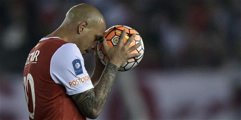 El argentino espera terminar su ciclo en Santa Fe con un último título.