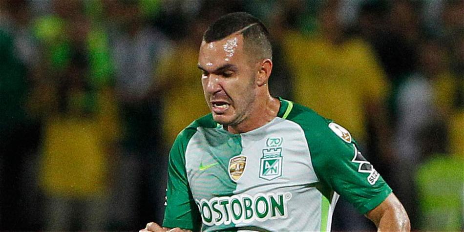 Bernal será la cuota de experiencia en el medio campo.