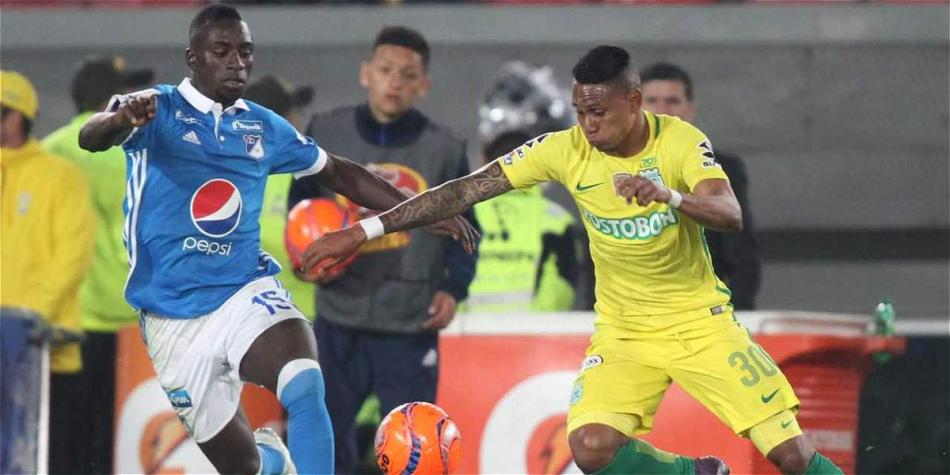Arley Rodríguez (der.), jugador de Atlético Nacional.
