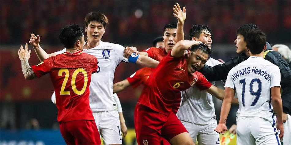 China mantiene viva su ilusión de ir al Mundial.