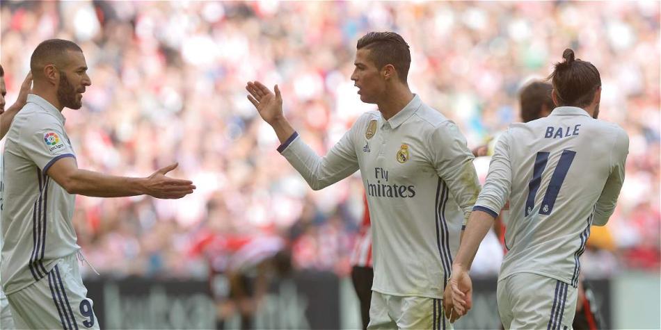 Real Madrid se mantiene en la punta de la Liga de España.