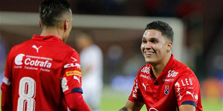 Sin atacantes puros, el DIM sueña con una noche mágica de 'Juanfer' Quintero.