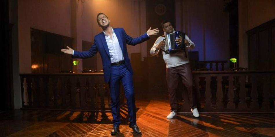 Martín Elías (izq.) fue un cantante de música vallenata.