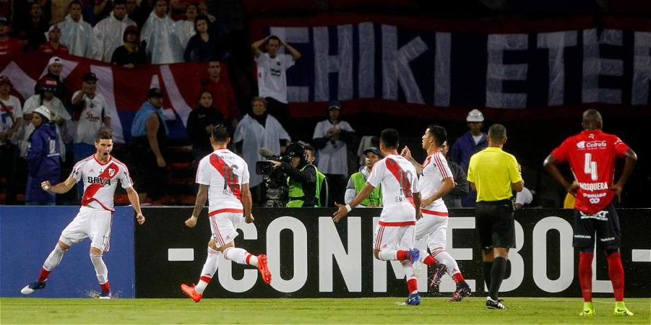 Medellín se vio sorprendido por el club argentino.