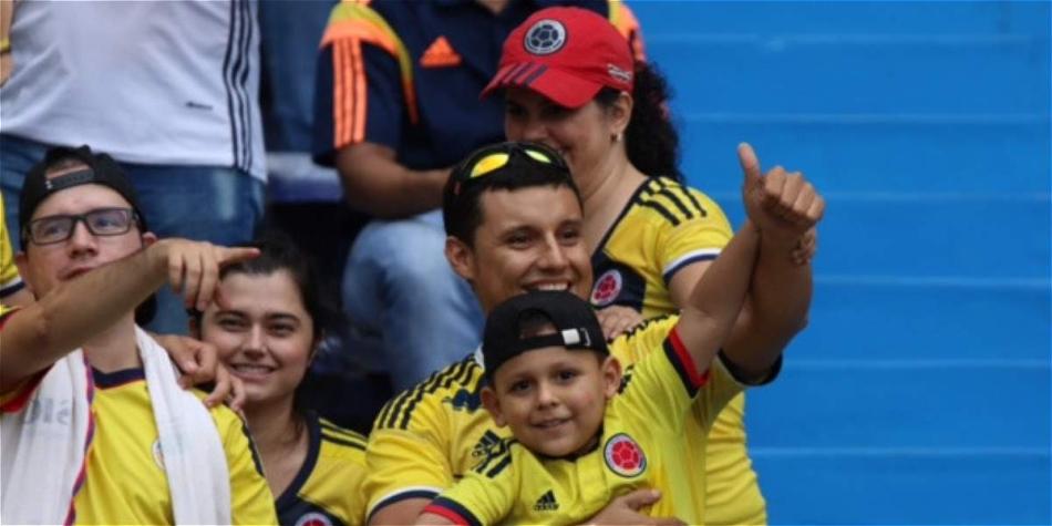 Colombia cuenta con el apoyo masivo en las tribunas del Metropolitano.