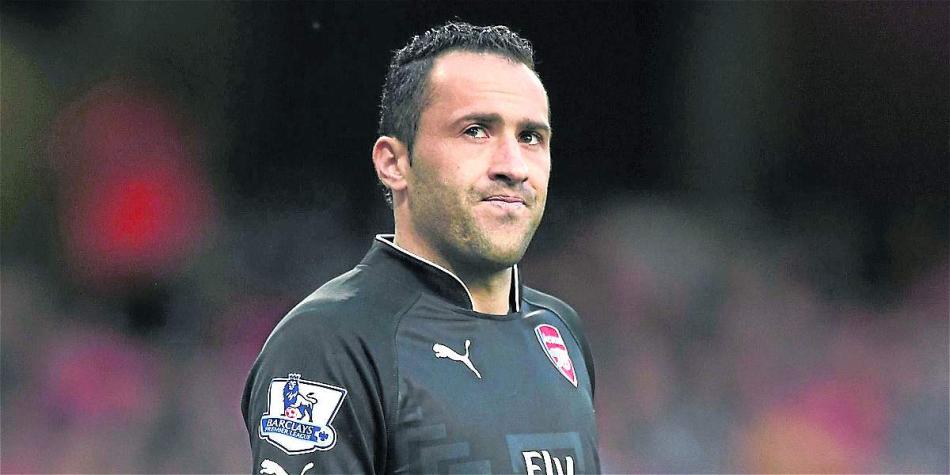 Ospina quedó relegado al banco de Arsenal con la llegada de Petr Cech.