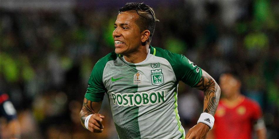 Dayro Moreno anotó los dos goles en la victoria 'verdolaga'.
