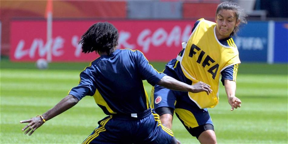Yoreli Rincón, entrenando.