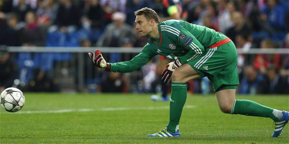 Manuel Neuer, guardameta del Bayern Múnich, de Alemania.