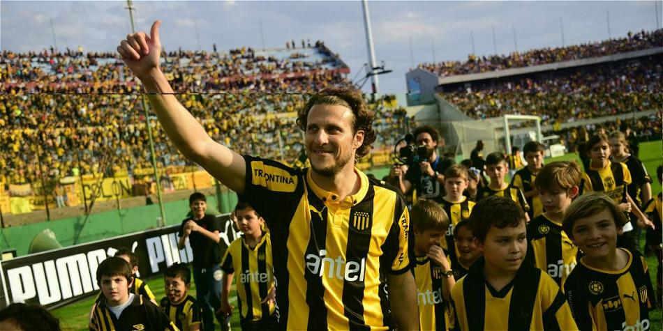 Diego Forlán, jugador uruguayo.