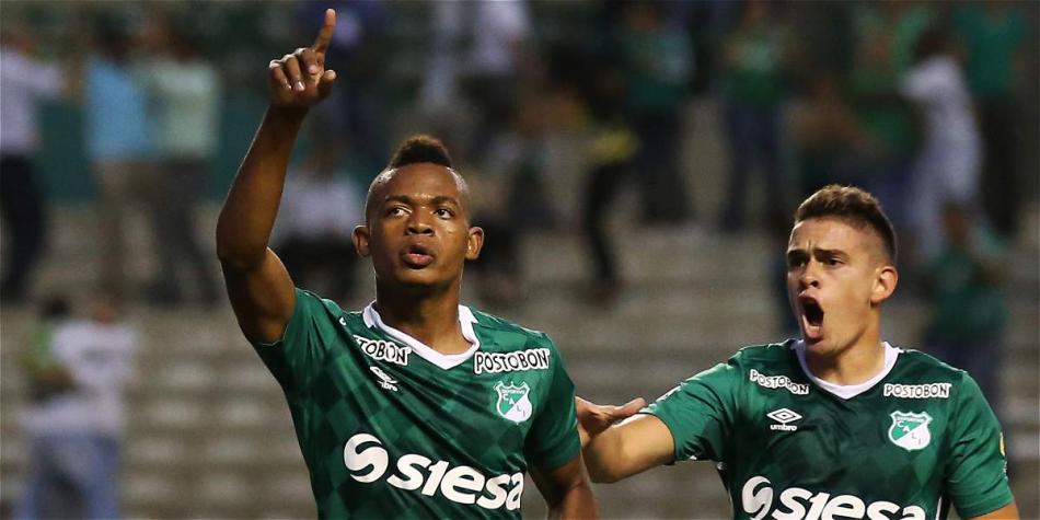 Hárold Preciado y Santos Borré, los autores de los goles en la importante victoria 'azucarera'.