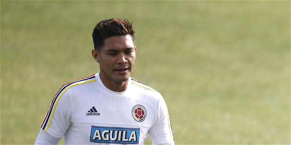 'Teo' Gutiérrez, con Selección Colombia.