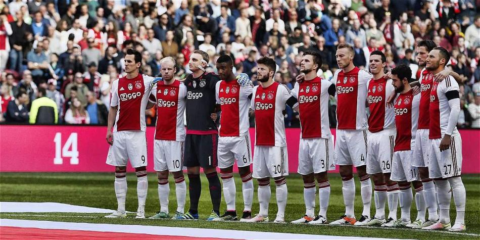 Equipo titular de Ajax, líder de la Eredivisie. EFE