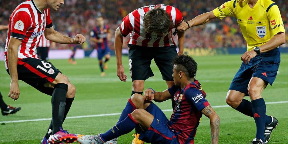 El astro brasileño provocó la ira de los jugadores del Bilbao.