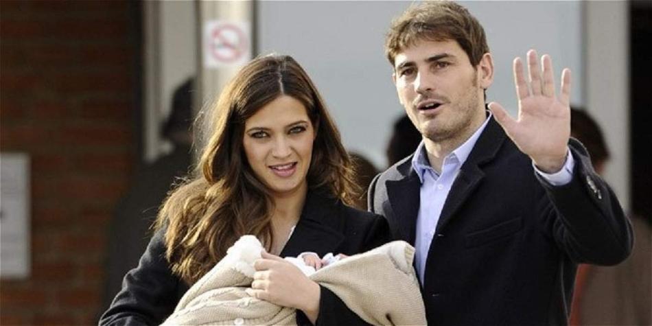 Iker Casillas y Sara Carbonero son una de las parejas más mediáticas de España.