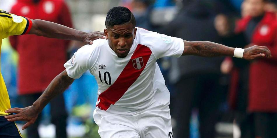 Jéfferson Farfán, futbolista peruano.