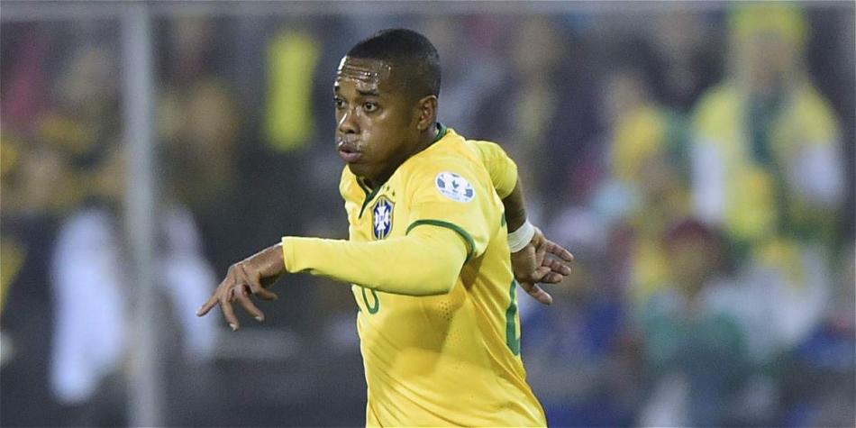 Robinho fue uno de los convocados por Tite para el amistoso contra Colombia en homenaje a Chapecoense.