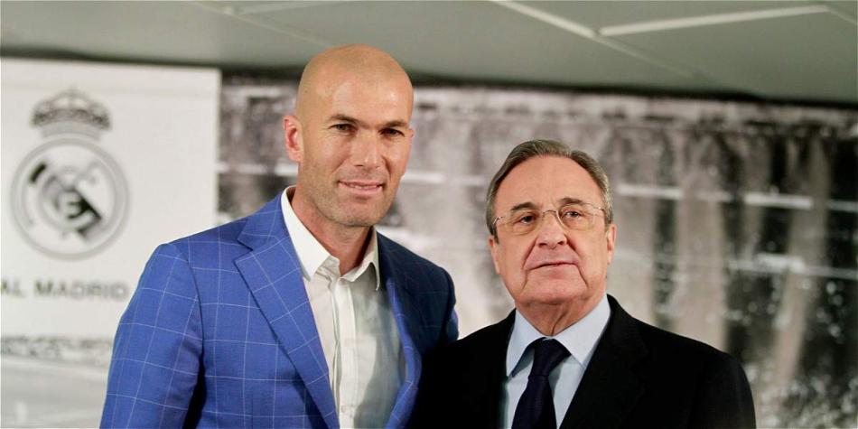 Zidane, junto a Florentino, en su presentación como DT de Real Madrid.
