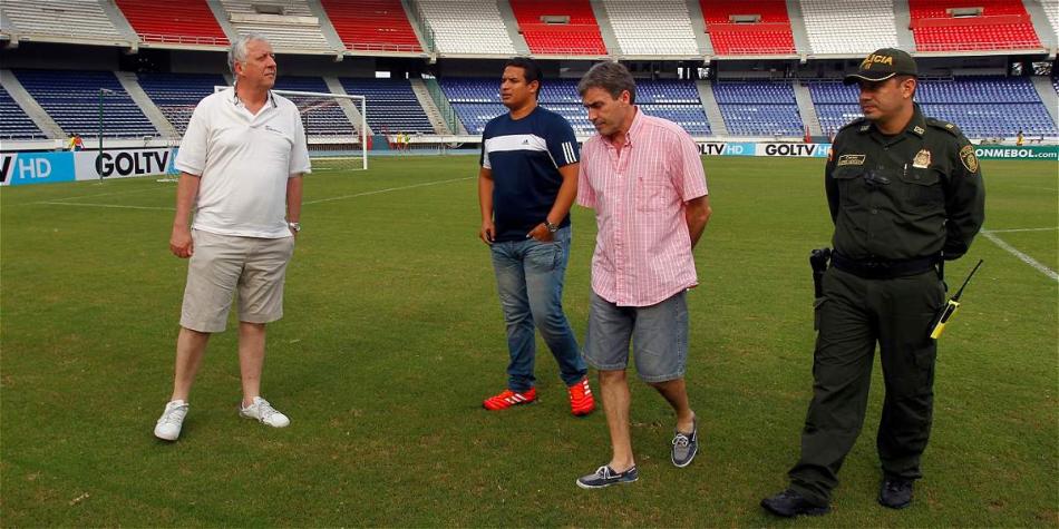 Nestor Bonillo y Antonio García Paez, estuvieron revisando lugares donde el conjunto 'inca' deberá hospedarse.