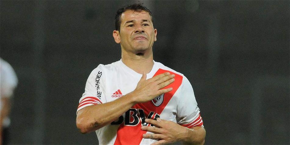 El uruguayo ha sido el compañero de ataque de 'Teo' Gutiérrez en River Plate.