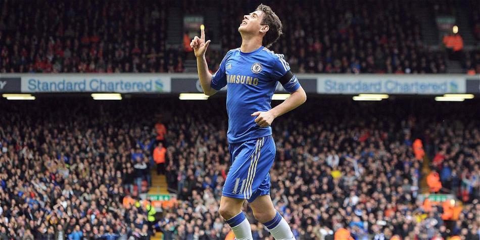 Oscar, mediocampista de Chelsea, de Inglaterra.