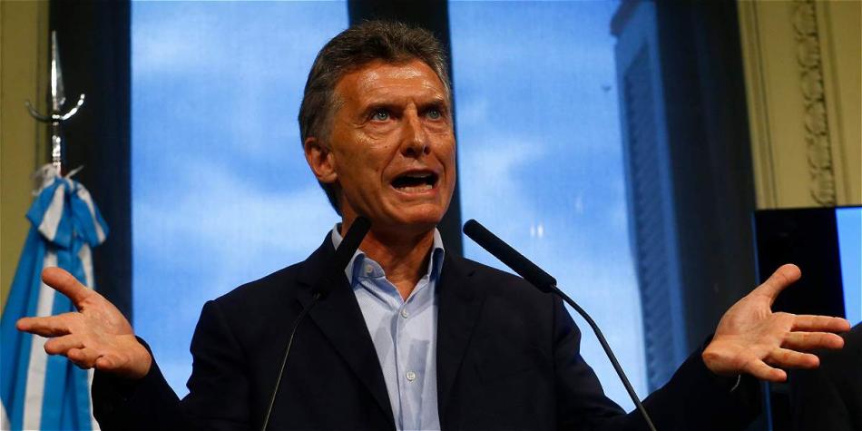 Mauricio Macri, el presidente de Argentina que es bastante futbolero.