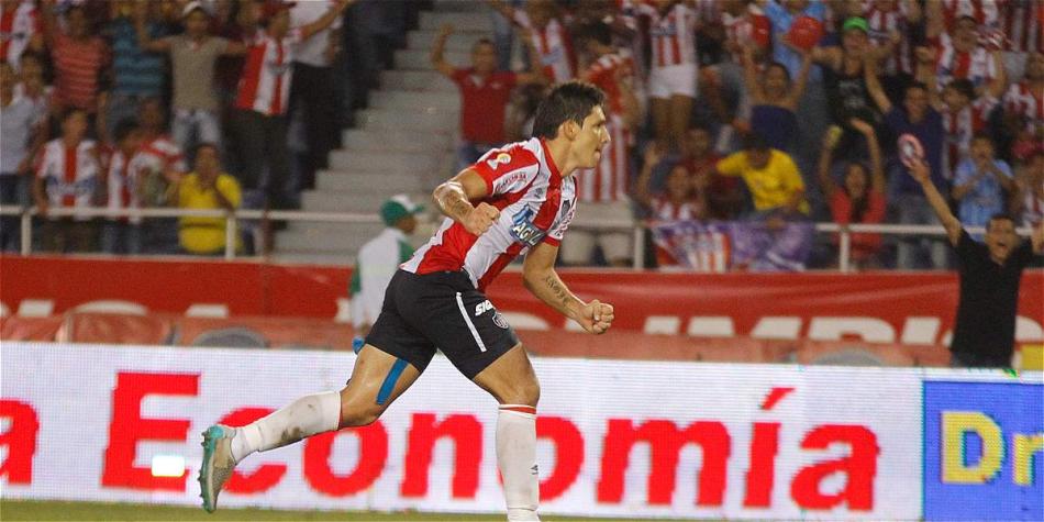Roberto Ovelar, delantero del Junior.