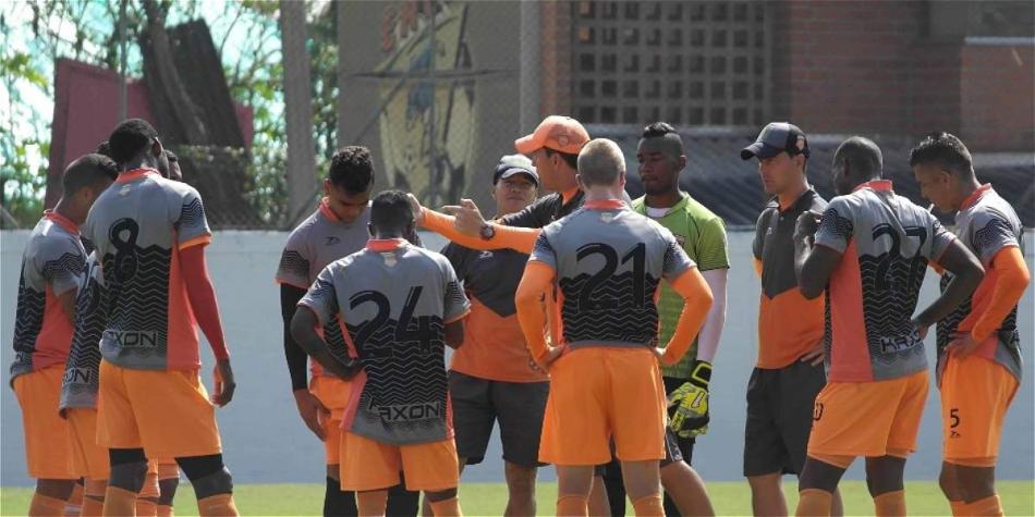 Envigado espera hacer un buen partido frente a Cali.