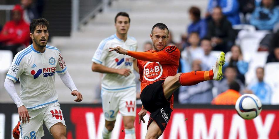 Momento del encuentro entre Marsella y Lorient.