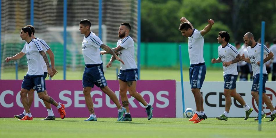 Entrenamiento de Argentina antes de viajar a Colombia.