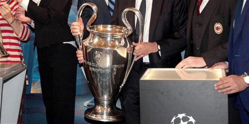 Trofeo que alzará el equipo que quede campeón de la Champions.