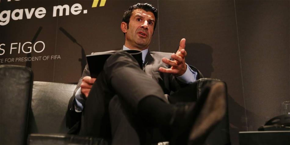 Luis Figo renunció a su candidatura a la presidencia de la Fifa.
