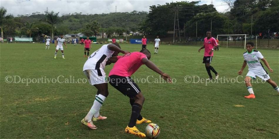Acción de juego entre Cali y Orsomarso, en duelo amistoso.