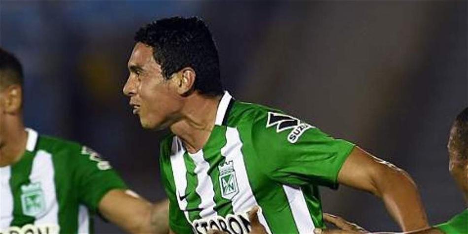 Daniel Bocanegra ha marcado unos golazos de tiro libre con Nacional.