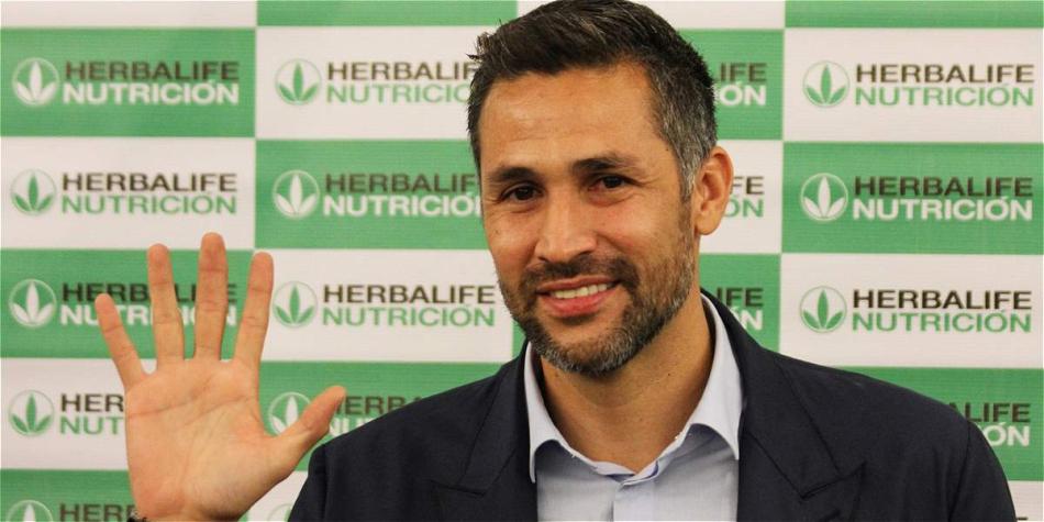 Mario Yepes, en la rueda de prensa en la que se despidió en Cali.
