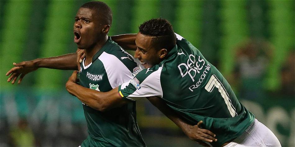 El jugador anotó un gol y tuvo un sentido homenaje y dedicación para su hermana fallecida.