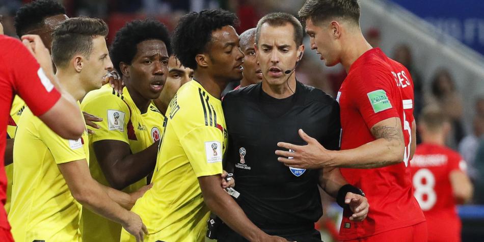Mark Geiger árbitro Colombia vs Inglaterra
