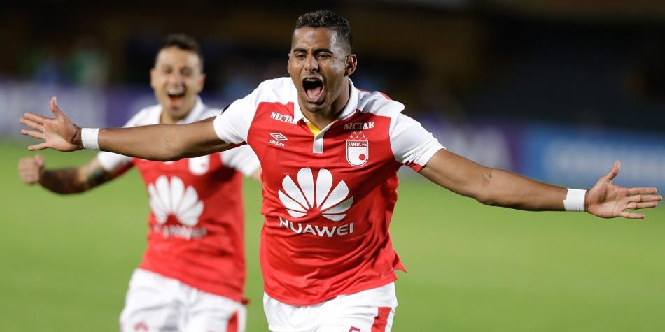 Celebración de Carlos Henao tras el segundo gol.