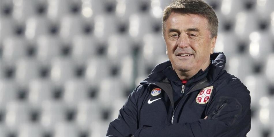 Técnicos mundialistas sin equipo